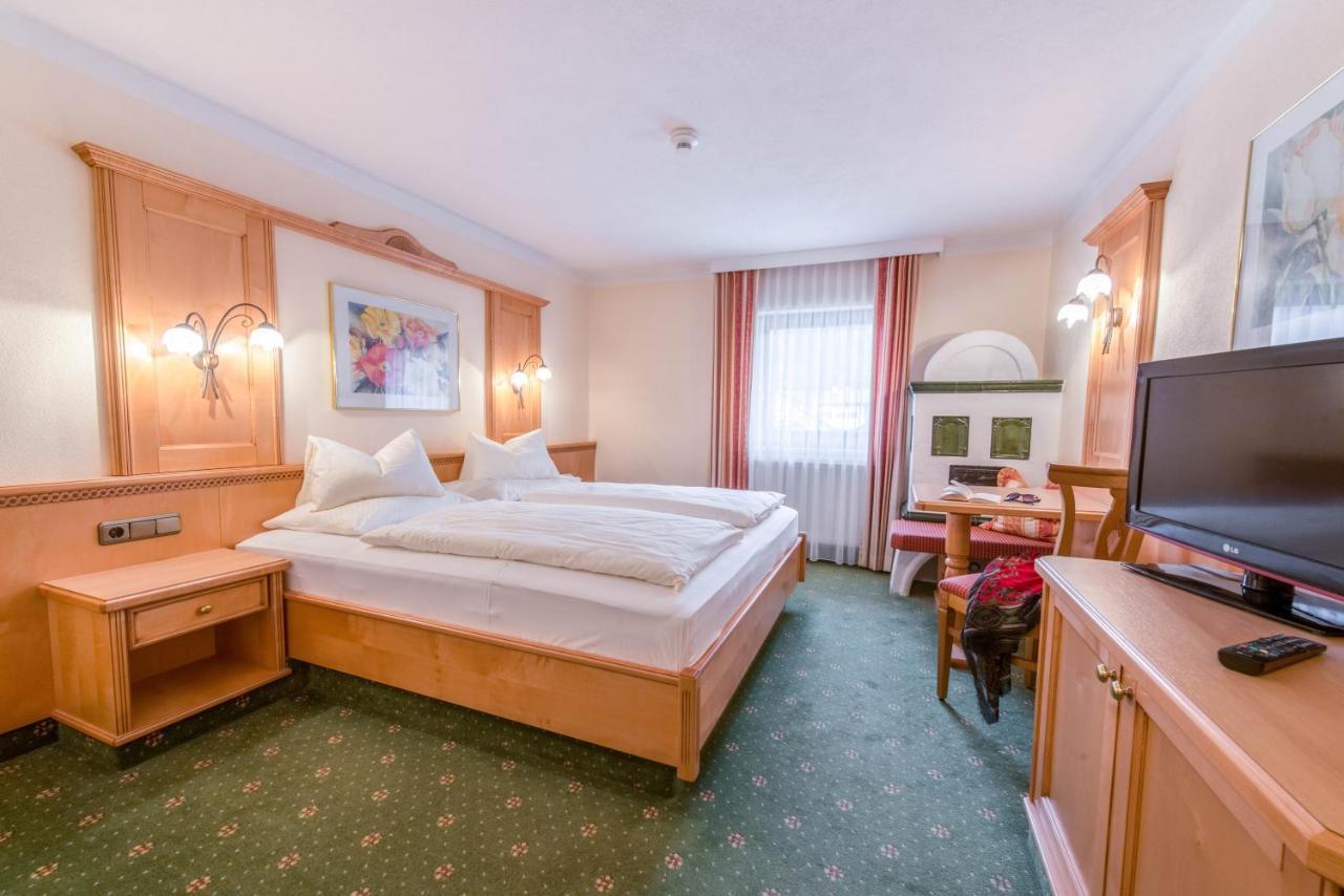 Hotel Riedl Kössen Buitenkant foto