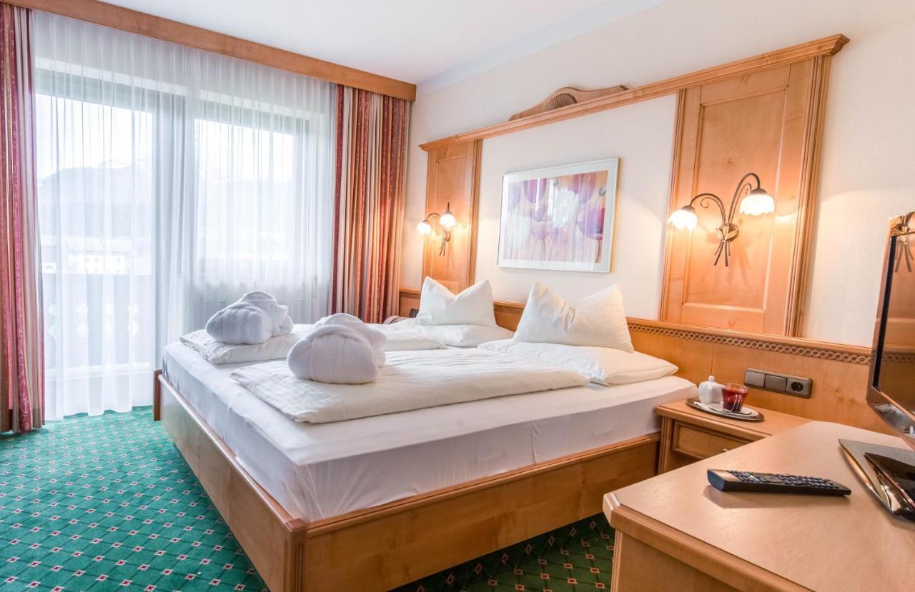 Hotel Riedl Kössen Buitenkant foto