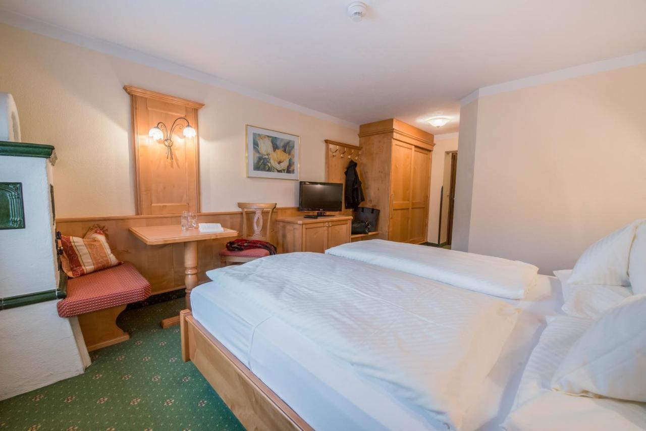 Hotel Riedl Kössen Buitenkant foto