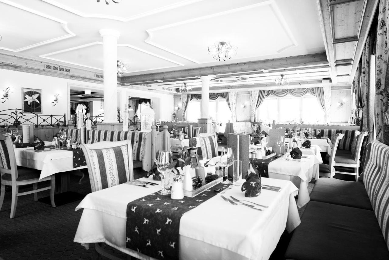 Hotel Riedl Kössen Buitenkant foto